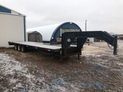 *1997 30' PJ 5th Wheel triple axel flat deck trailer