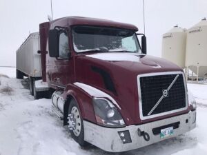 *2006 Volvo t/a hwy tractor