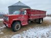 *GMC 7000 DSL Single axel Grain Truck - 2