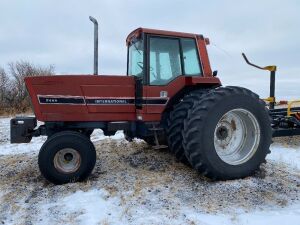 *1984 IH 5488 2wd 205hp Tractor, s/n003352