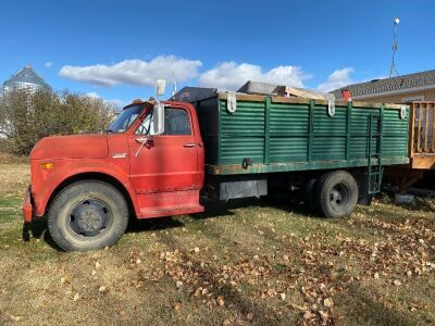 *1971 GMC s/a grain truck