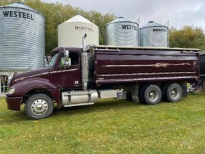 *2006 Freightliner Columbia t/a grain truck