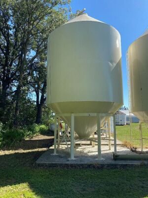 *Approx 1900-bushel Metal Industries bin, 14' diameter epoxy coated hopper bottom bin on legs