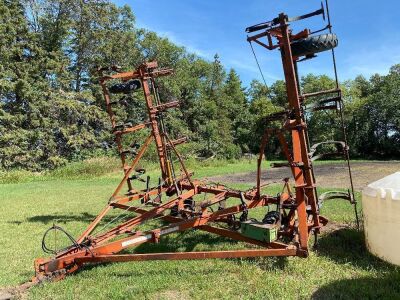 *36' Morris B3-36 Rod Weeder