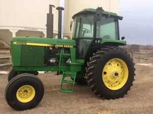 *1990 JD 4055 2wd Tractor 117hp