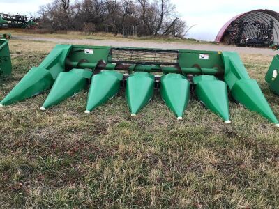 *JD 643 platform header