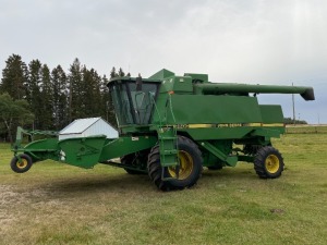 *1989 JD 9600 sp combine