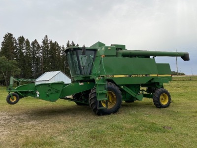*1989 JD 9600 sp combine