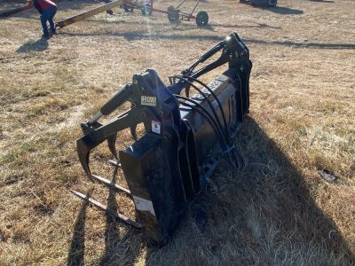 *Skid Steer Mount manure fork