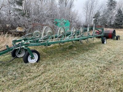 *Sovema 12-wheel Crop Master V-Rake