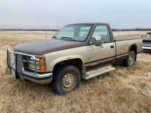 *Chev 2500 4wd Reg cab truck