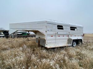 *1997 16' Norbert T/A stock trailer