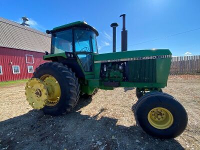*1982 JD 4640 2WD Tractor