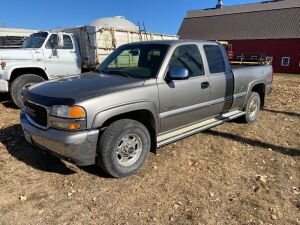 *2002 GMC Sierra 2500 Ext cab 4x4