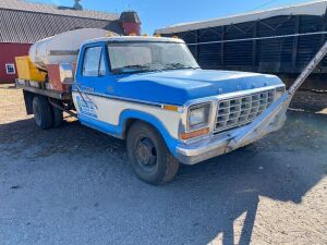 *1979 Ford F350 w/12' flat deck